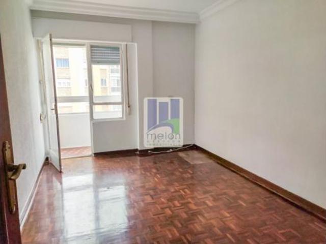 Piso en venta en Burgos, San Pedro y San Felices