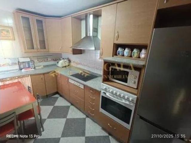 Piso en venta en Santiago, Cáceres