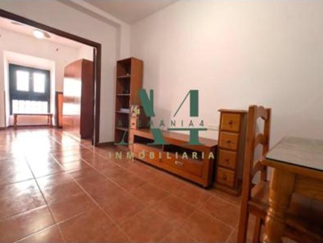 Piso en venta en Margallo, Cáceres