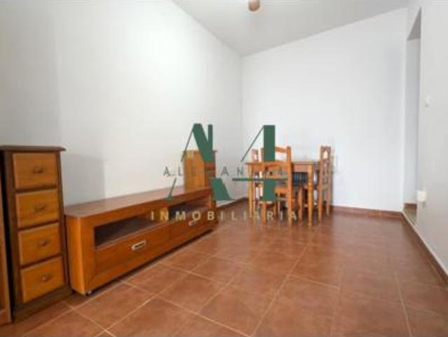 Piso en venta en Margallo, Cáceres