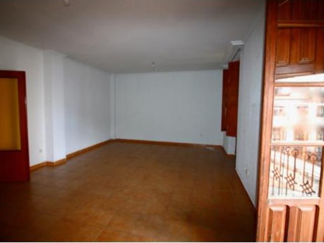 Piso en venta en San Juan, Cáceres
