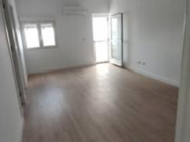 Piso en venta en Margallo, Cáceres