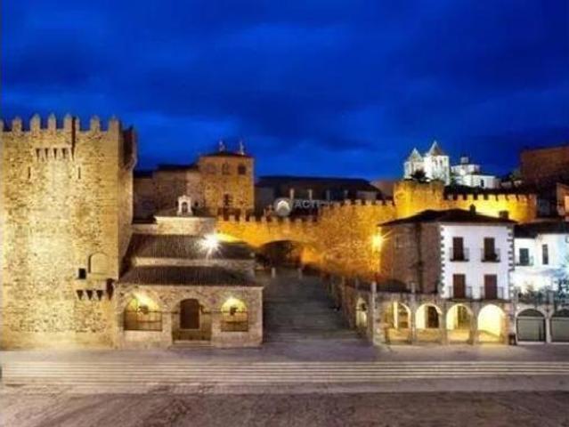 Piso en venta en San Blas, Cáceres