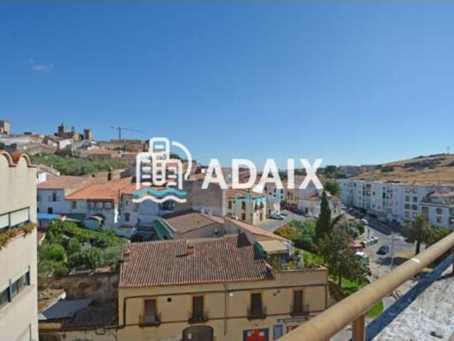 Piso en venta en El Rodeo, Cáceres