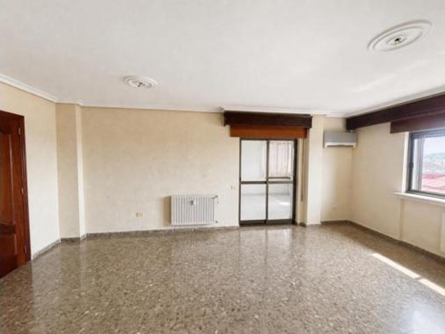 Piso en venta en El Perú, Cáceres