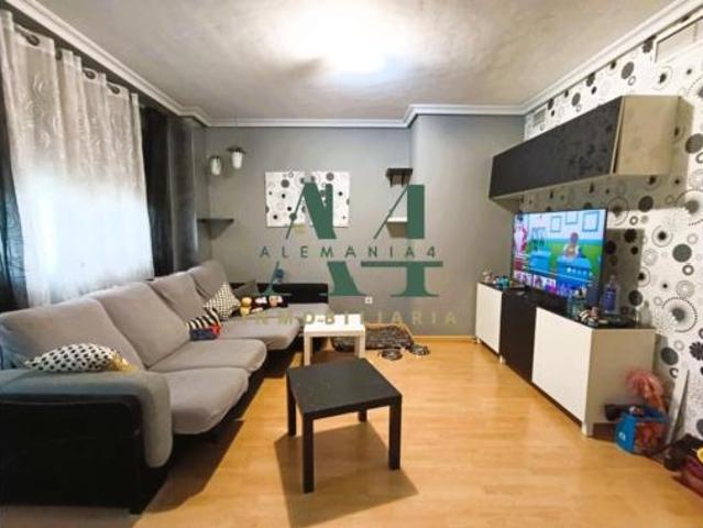 Piso en venta en Montesol, Cáceres