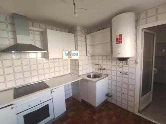 Piso en venta en La Abundancia, Cáceres