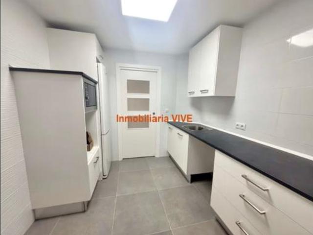Piso en venta en La Cañada, Cáceres