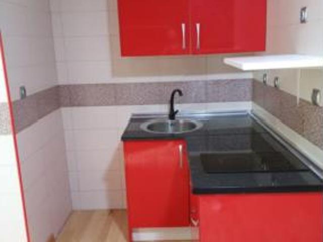 Piso en venta en Llopis Ivorra, Cáceres