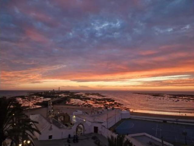 Piso en venta en Distrito 4, Bahía de Cádiz