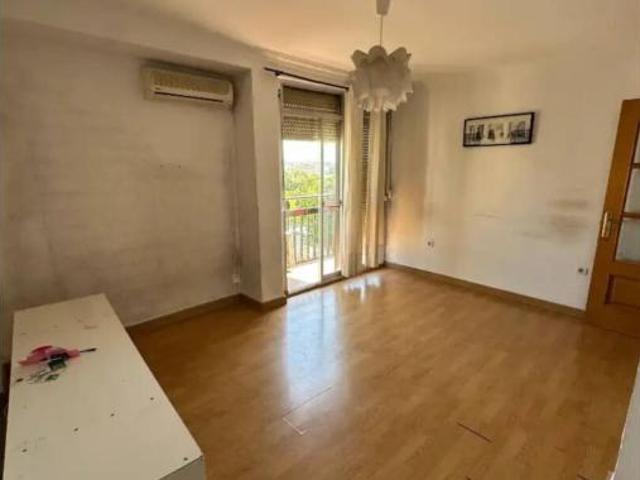 Piso en venta en Camas, Andalucía