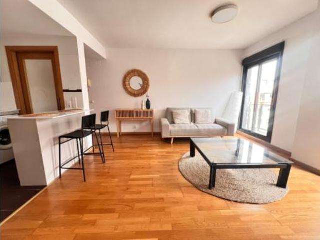 Piso en venta en Coca de la Piñera, Camas