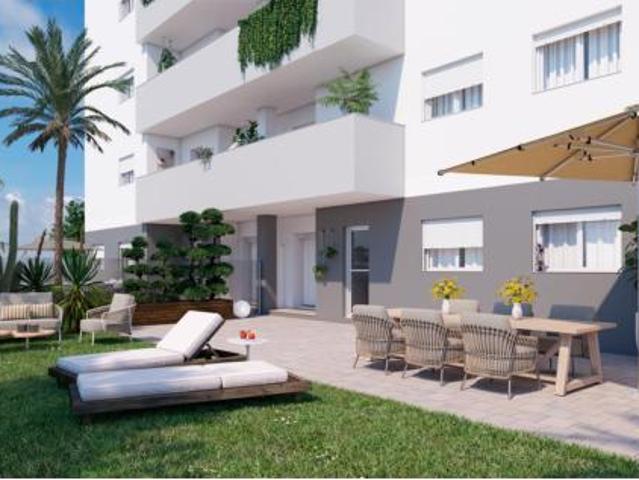 Piso en venta en Camas, Andalucía