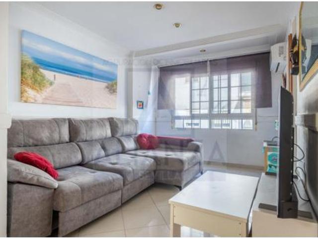 Piso en venta en Camas, Andalucía