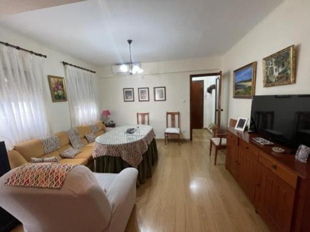 Piso en venta en Camas, Andalucía