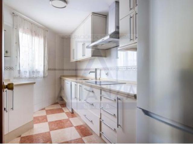 Piso en venta en Camas, Andalucía