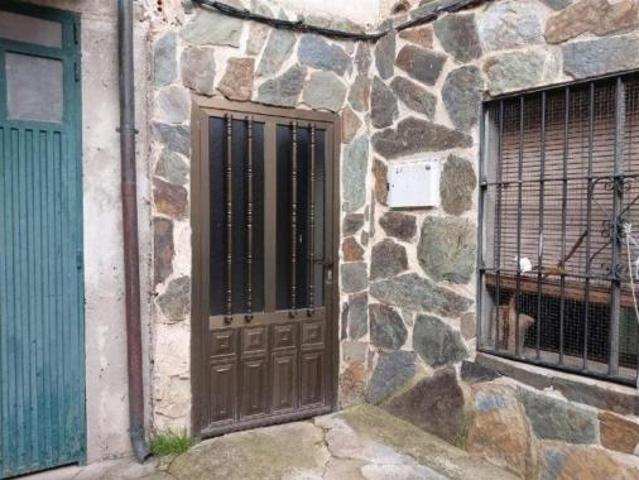 Piso en venta en Villavelayo, La Rioja