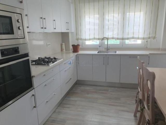 Piso en venta en Coiro, O Morrazo