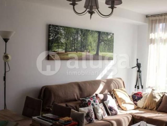Piso en venta en Coiro, O Morrazo