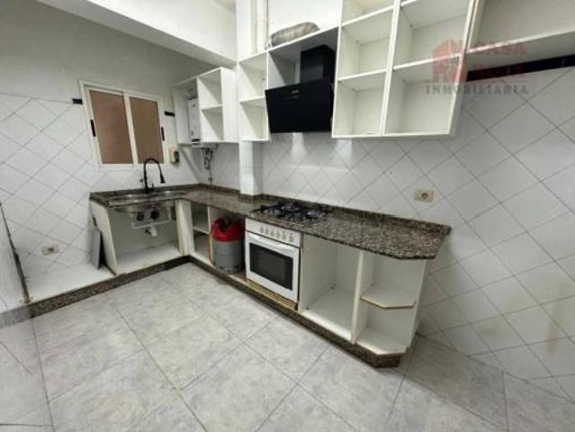 Piso en venta en Coiro, O Morrazo
