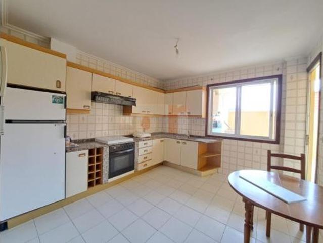 Piso en venta en Cangas, Romarigo