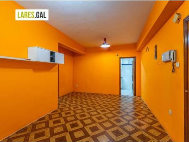 Piso en venta en Coiro, O Morrazo