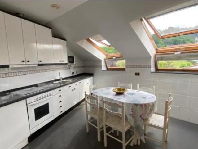 Piso en venta en Helgueres, Cangas De Onís