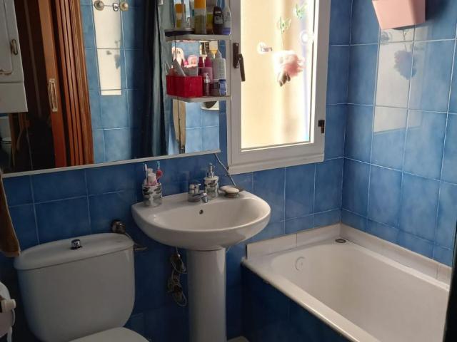 Piso en venta en Perines, Santander