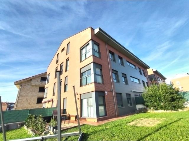 Piso en venta en Hoz de Anero, Ribamontán Al Monte