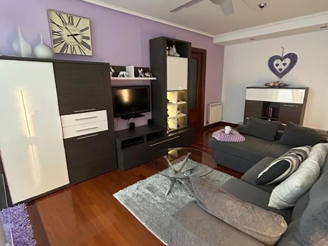 Piso en venta en Colindres, Cantabria