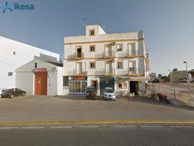 Piso en venta en Cantillana, Andalucía