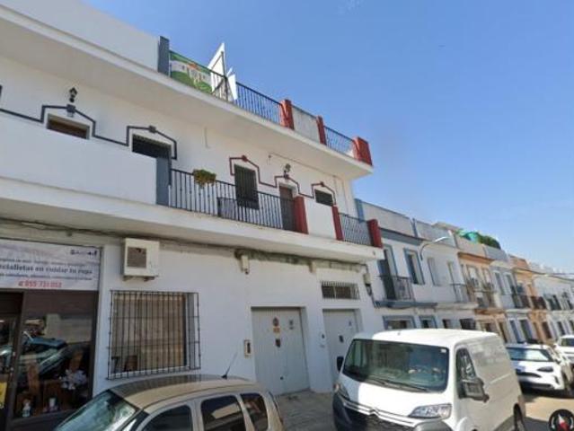 Piso en venta en Cantillana, Andalucía