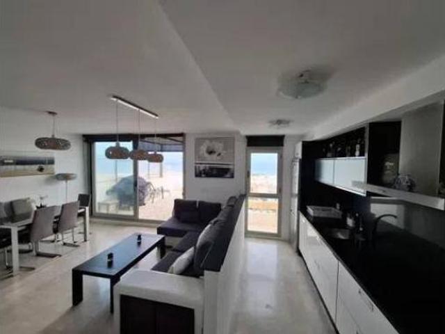 Piso en venta en La Rellana de la Cruz, Carboneras
