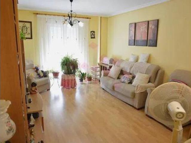 Piso en venta en Carrión De Calatrava, Castilla-La Mancha