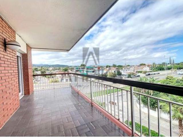 Piso en venta en les Botigues, Baix Llobregat