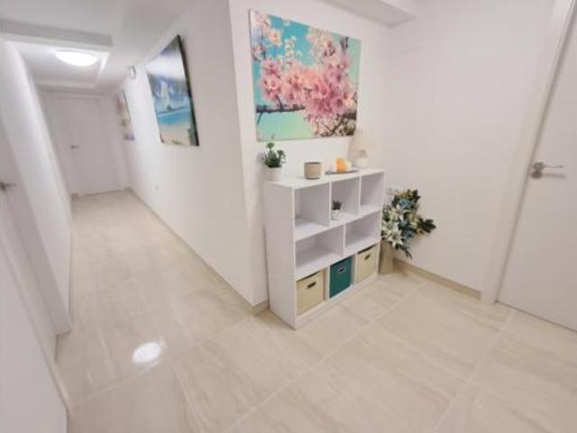 Piso en venta en Grup Sant Vicent Ferrer, la Plana Alta