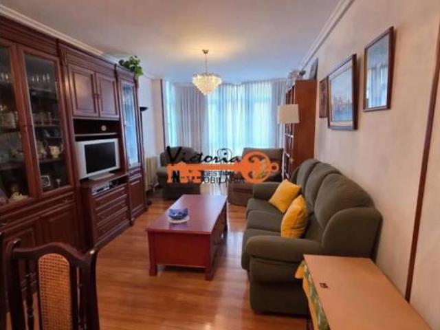 Piso en venta en Casco Histórico, Castro-urdiales