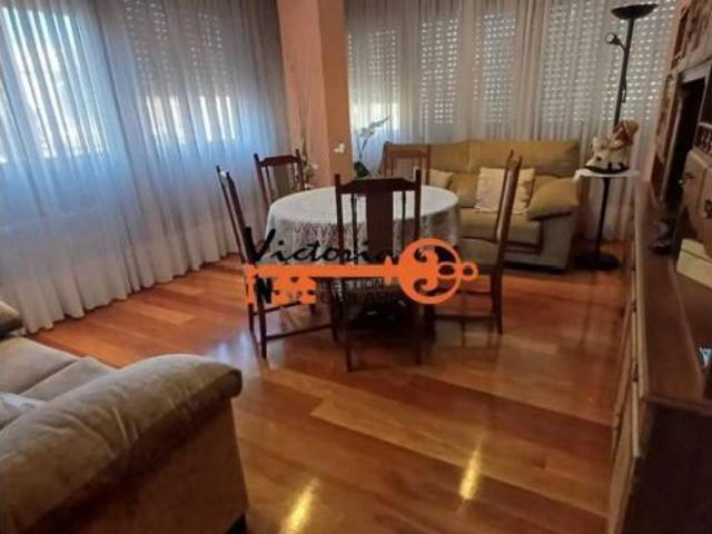 Piso en venta en Casco Histórico, Castro-urdiales