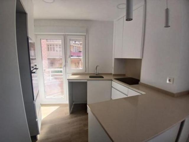 Piso en venta en Casco Histórico, Castro-urdiales