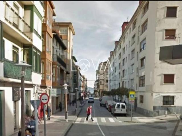 Piso en venta en Casco Histórico, Castro-urdiales