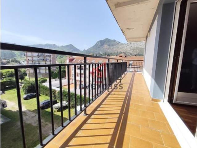 Piso en venta en Oriñón, Castro-urdiales