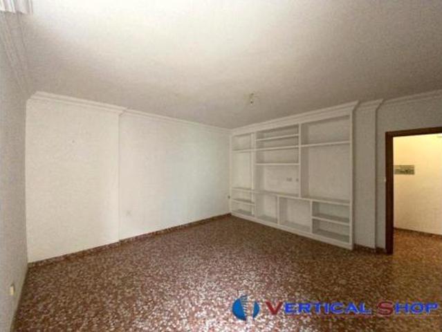 Piso en venta en Caudete, Albacete