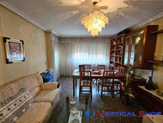 Piso en venta en Caudete, Albacete