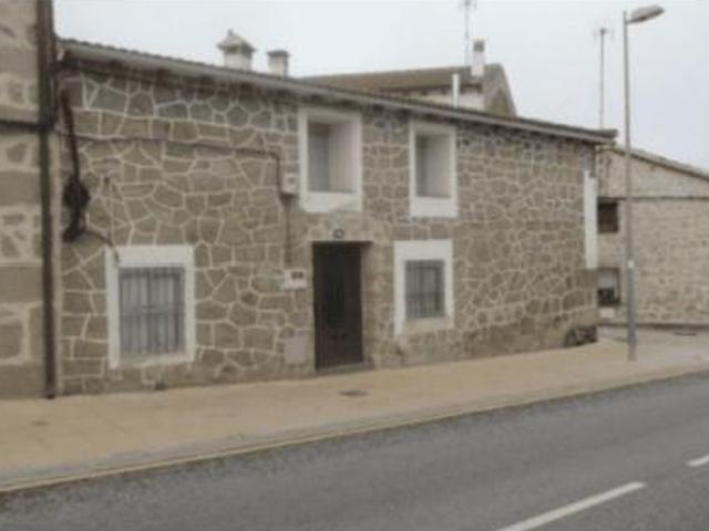 Piso en venta en Cenicientos