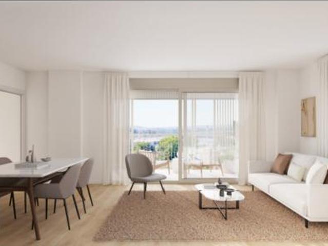 Piso en venta en Cerdanyola Del Vallès, Montflorit