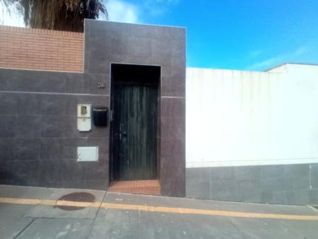 Piso en venta en La Sanidad, Ceuta
