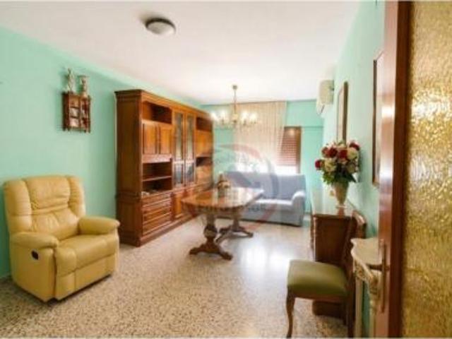 Piso en venta en La Hoya de Buñol, Valencia