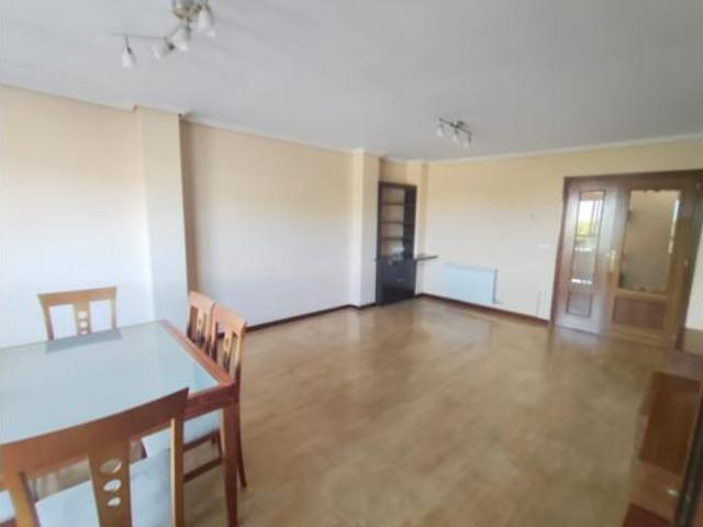Piso en venta en Cistérniga, Castilla y León