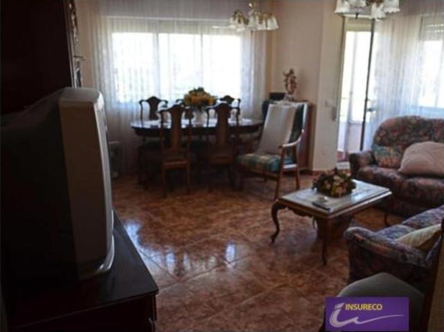 Piso en venta en Cistierna, Castilla y León