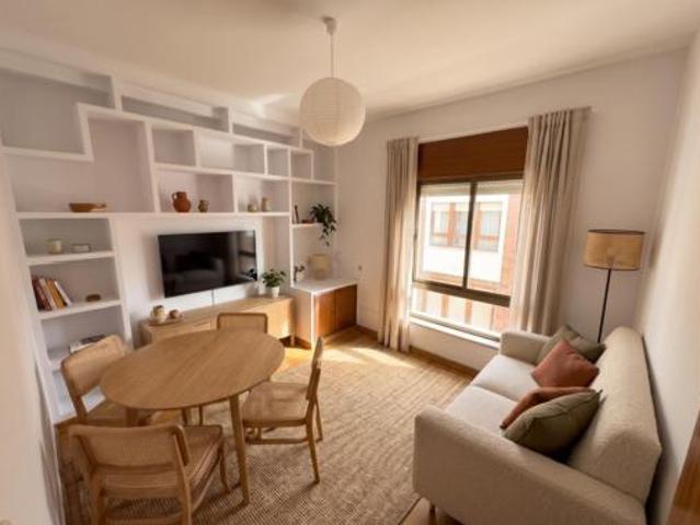 Piso en venta en Cistierna, Castilla y León